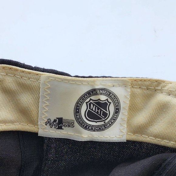 Vintage 90s Pittsburgh Penguins #1 Apparel Snapback Hat Big Spell Out NHL USA - Picture 10 of 12